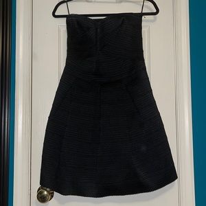Strapless LBD